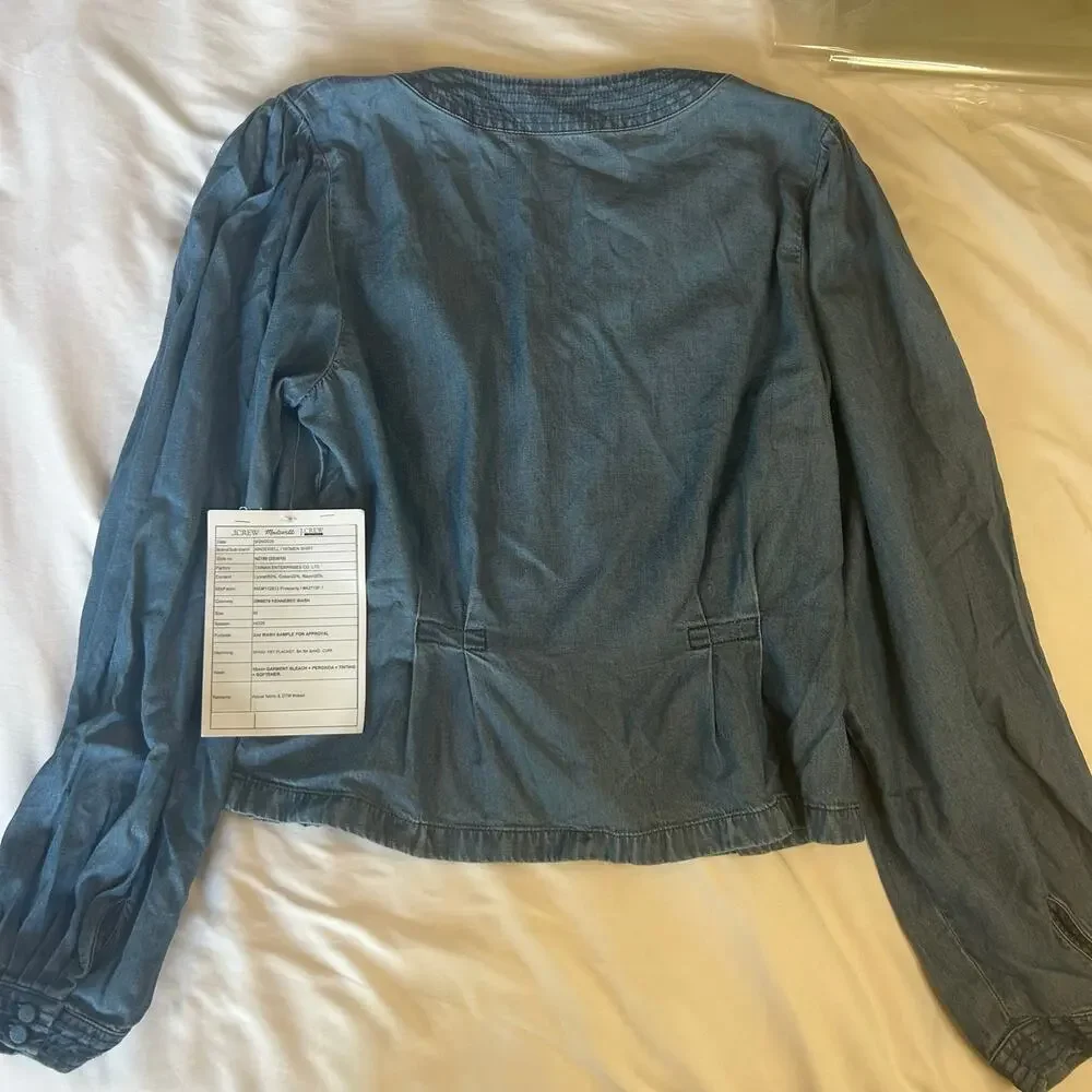 Madewell chambray balloon sleeve peplum blouse. Sloft V neck cottagecore Women 8 - Picture 6 of 7